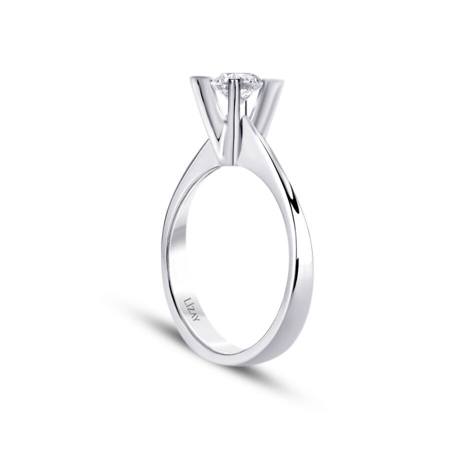 0.30 Carat Diamond Round Solitaire Engagement Ring