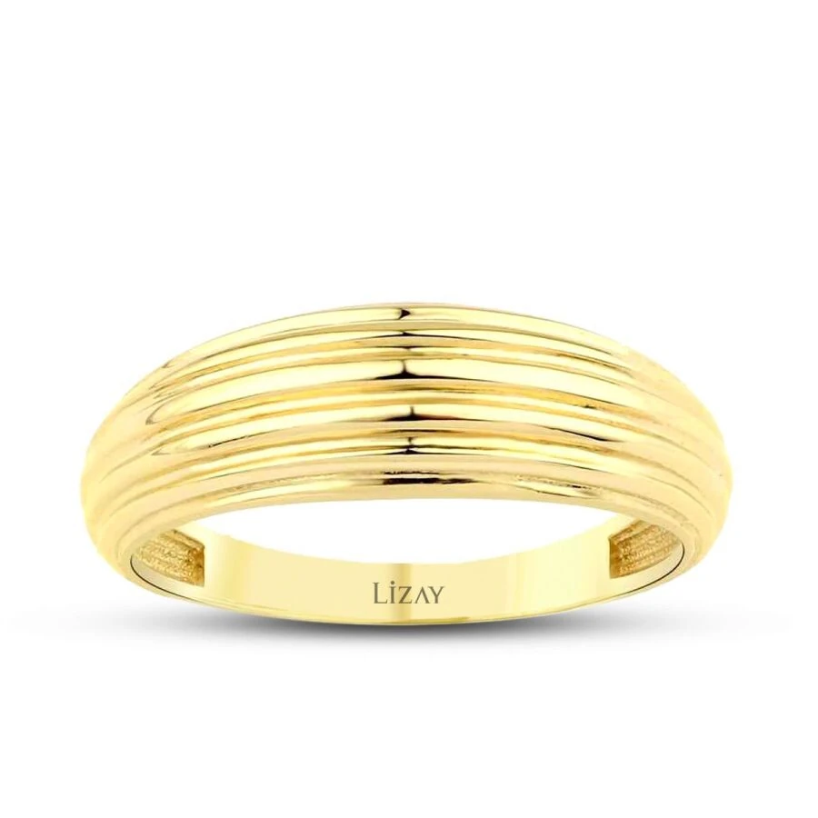 Gold Line-Pattern Ring