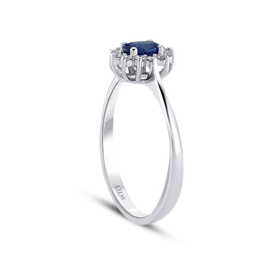 0.44 Carat Diamond Oval Sapphire Ring