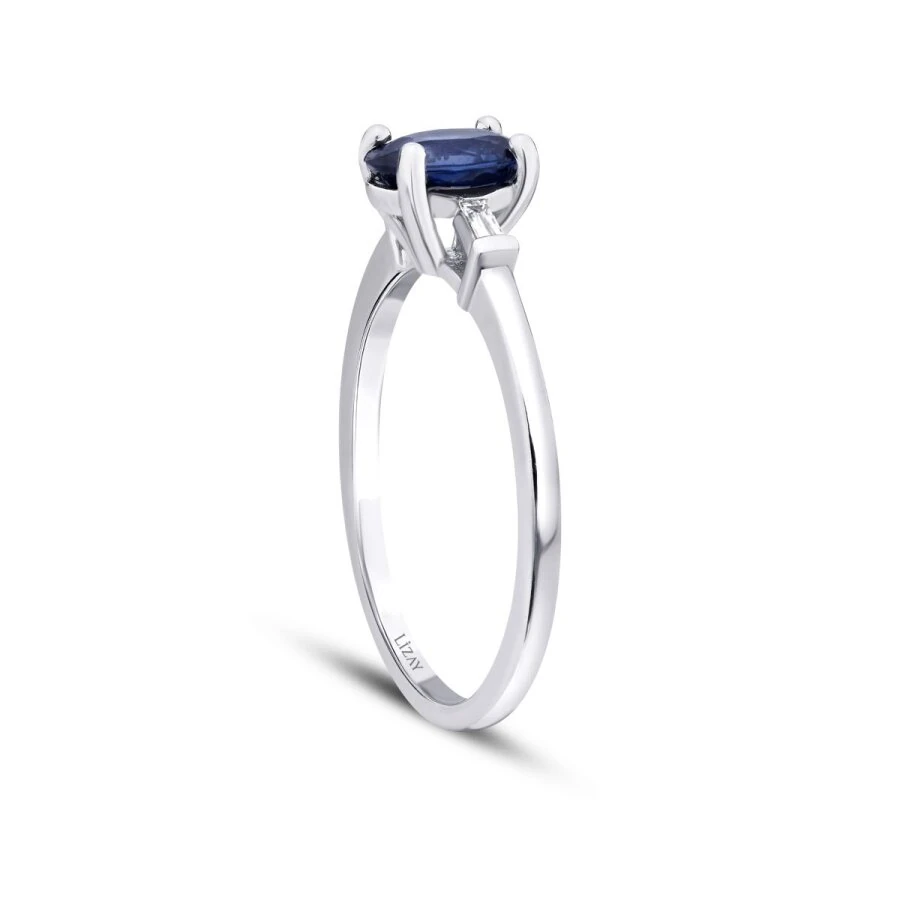 0.91 Carat Diamond Sapphire Ring