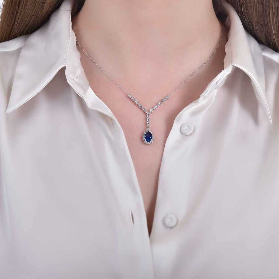 1,99 Karat Diamant Tropfen Saphir Halskette