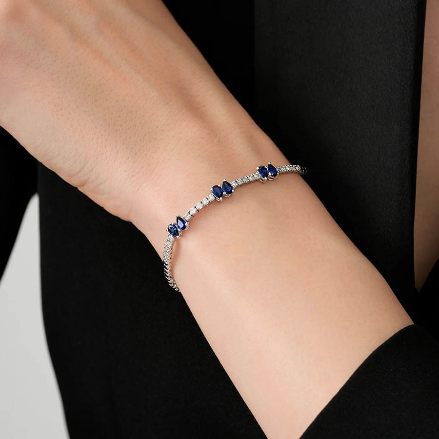 2.03 Carat Diamond Sapphire Bracelet