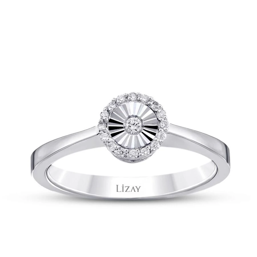 0.10 Carat Diamond-Effect Trend Ring