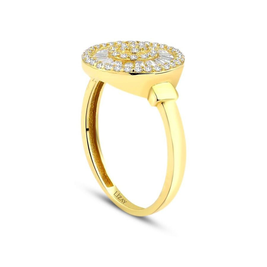 Gold Baguette Round Ring