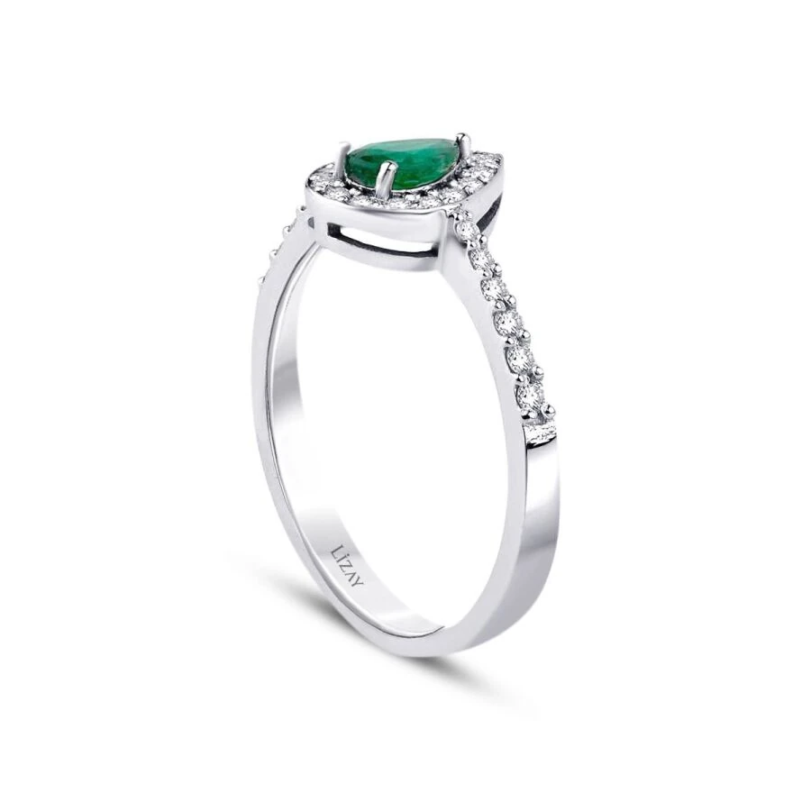 0.61 Carat Diamond Emerald Ring