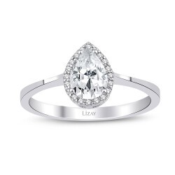 0.90 Carat Diamond White Topaz Ring