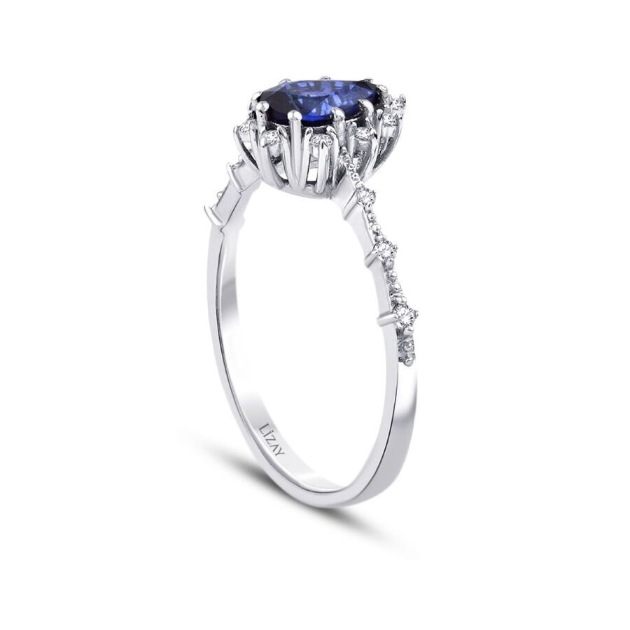 0.92 Carat Diamond Sapphire Ring