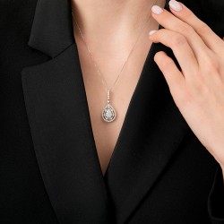 1.07 Carat Diamond Pear Baguette Necklace