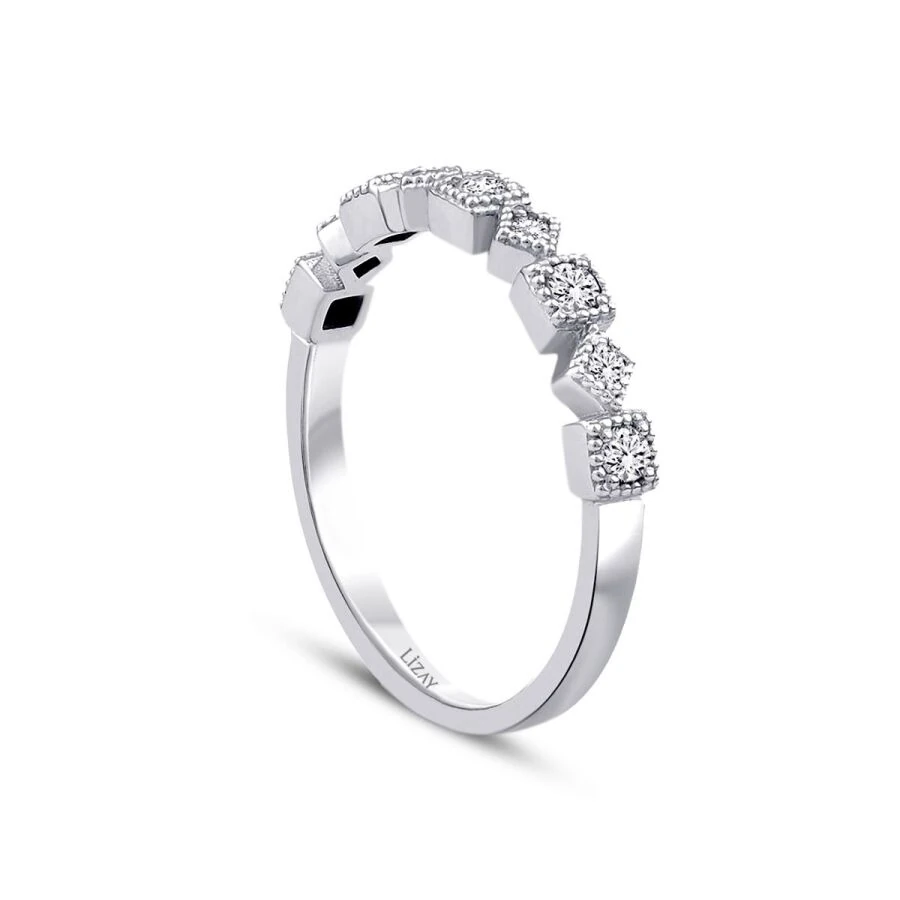 0.25 Carat Diamond Nine-Stone Half-Eternity Ring
