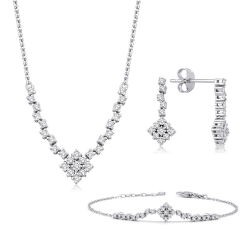0.76 Carat Diamond Trend Set