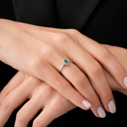 0,35 Karat Diamant Smaragd Ring