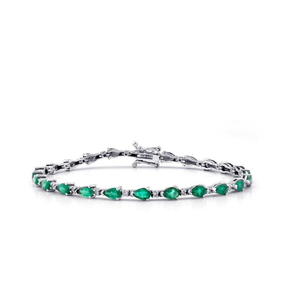 4.88 Carat Diamond Emerald Bracelet