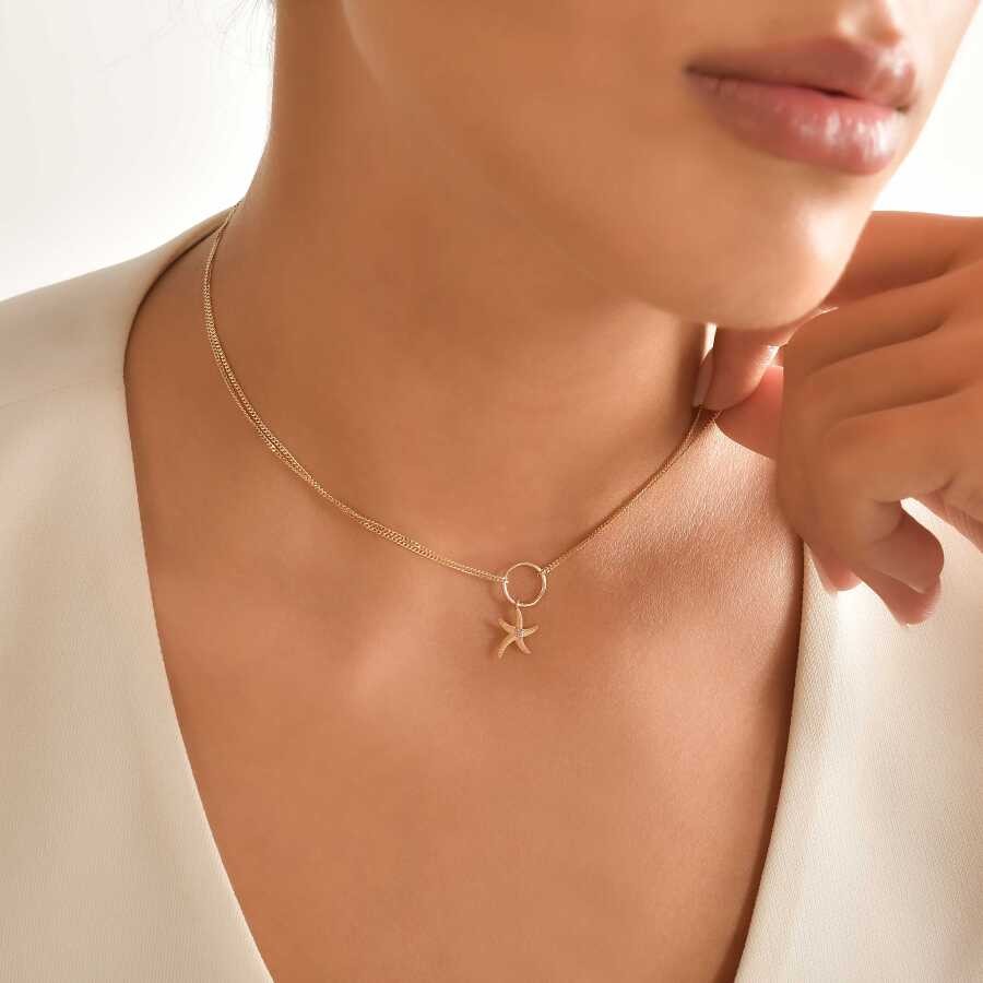 Gold Star Choker