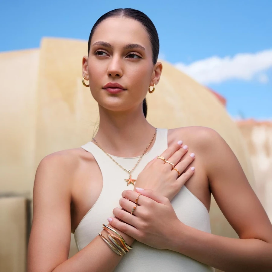 Gold Red Enamel Bangle
