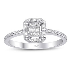 0.28 Carat Diamond Baguette Ring