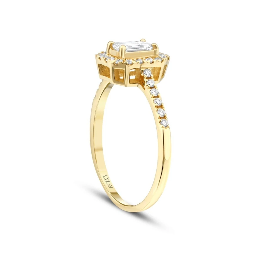 0.69 Carat Diamond Emerald Ring