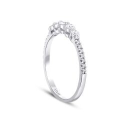 0.33 Carat Diamond Trend Ring