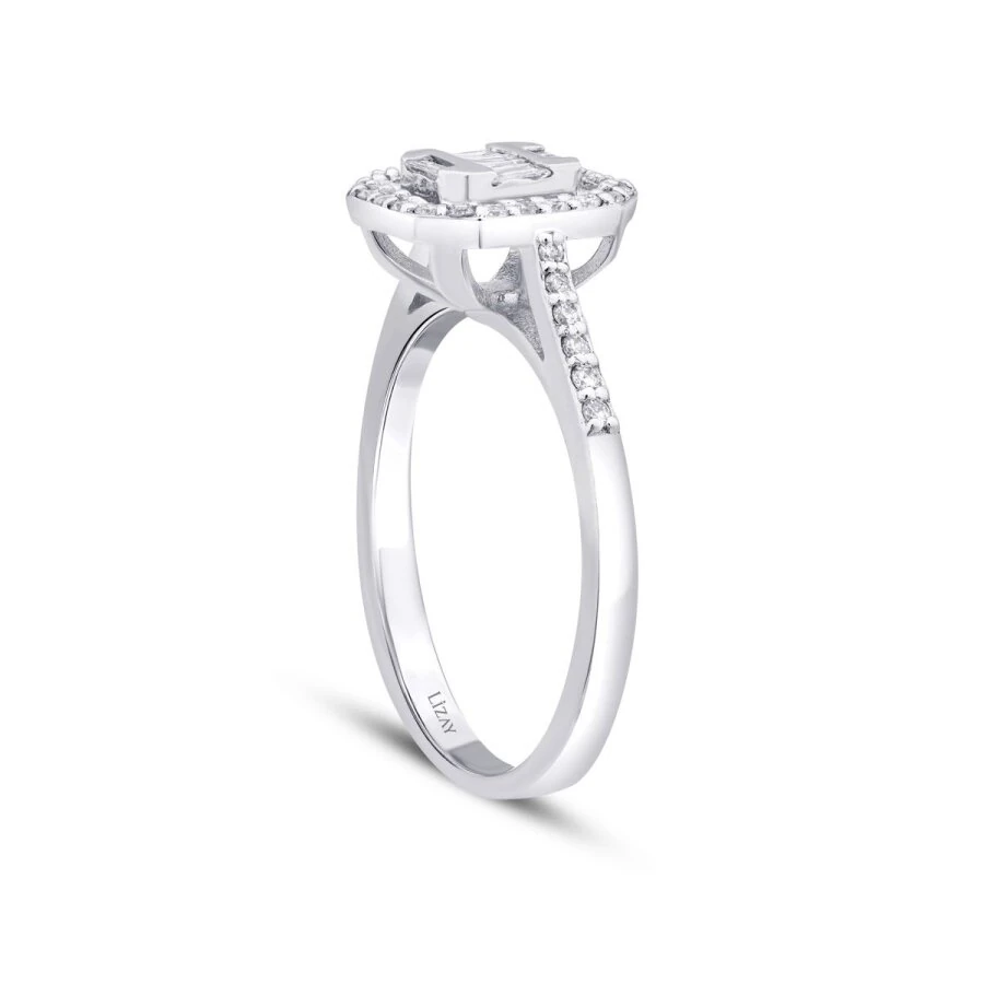 0.27 Carat Diamond Baguette Ring