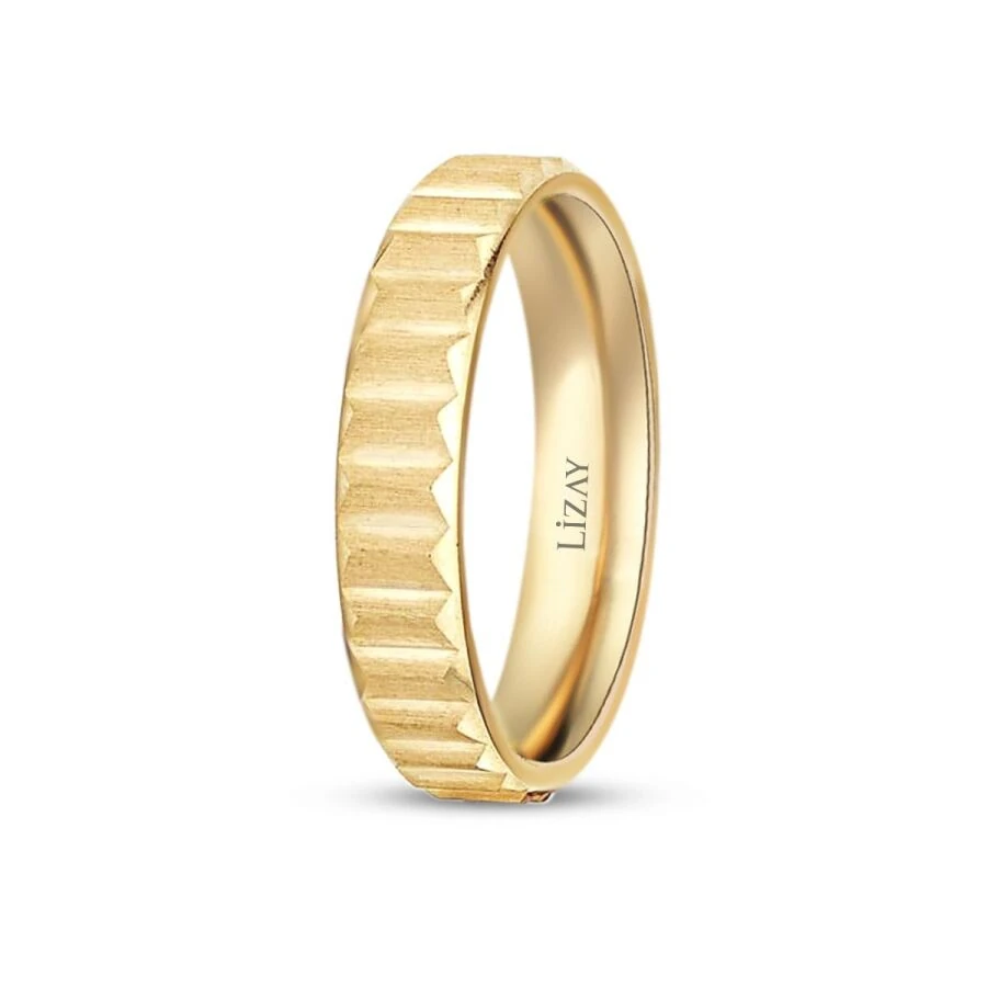 Classic Gold Wedding Band