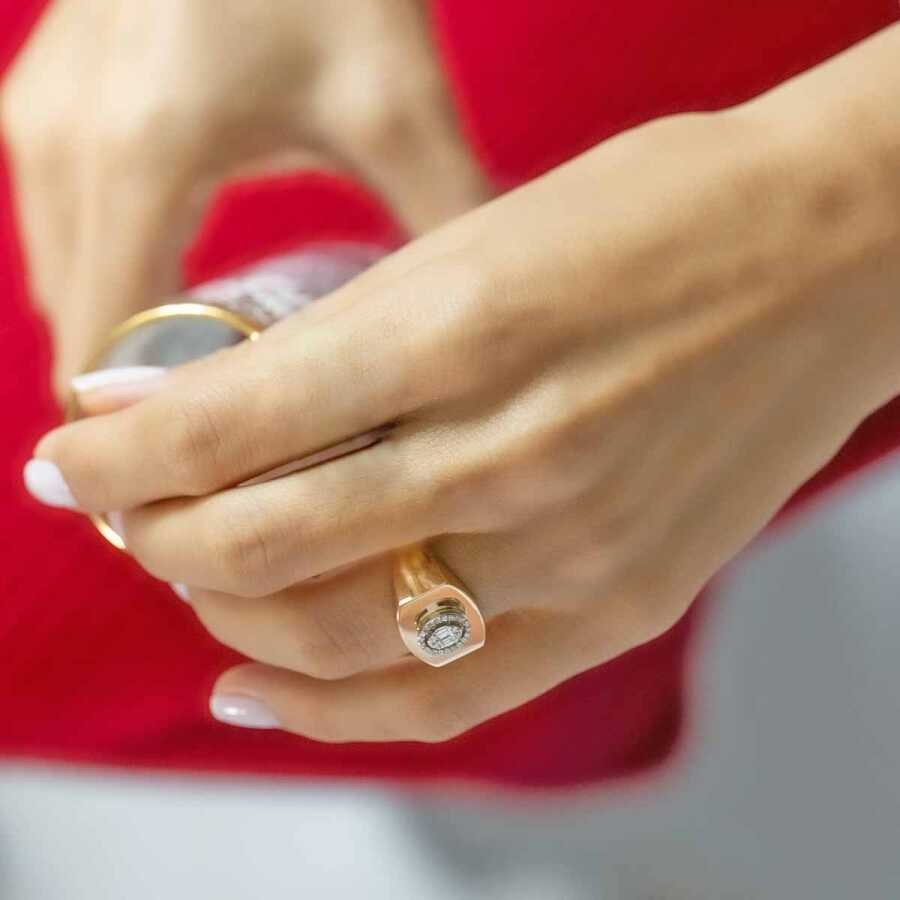 0.14 Carat Diamond Baguette Ring