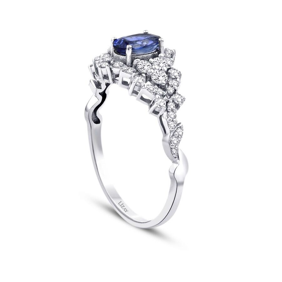 0.95 Carat Diamond Sapphire Ring