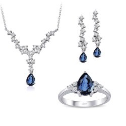 3.26 Carat Diamond Sapphire Set