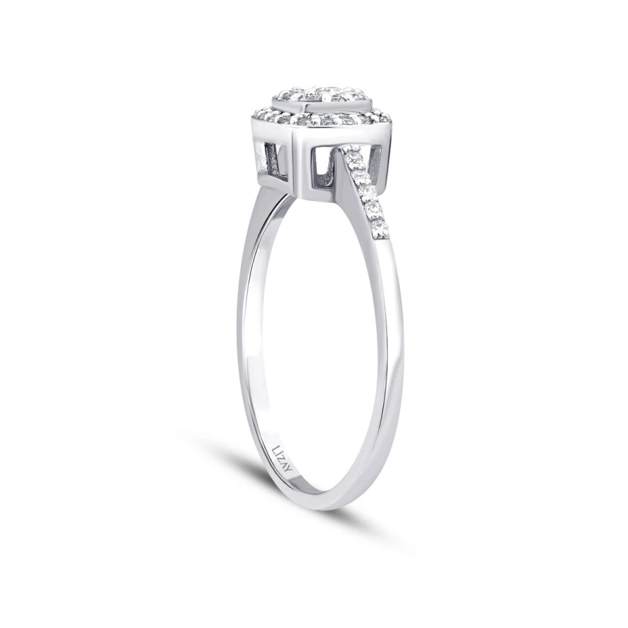 0.21 Carat Diamond Trend Ring