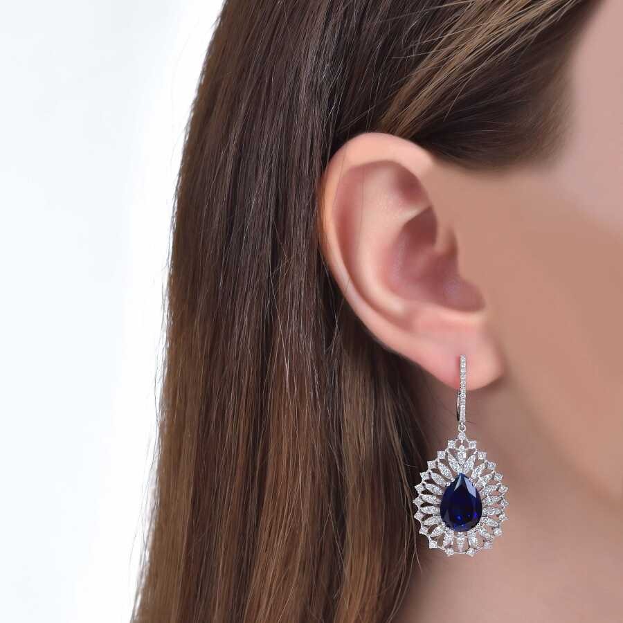 9.49 Carat Diamond Sapphire Earrings