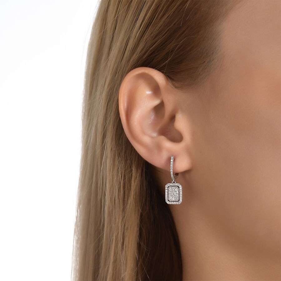0.57 Carat Diamond Trend Earrings