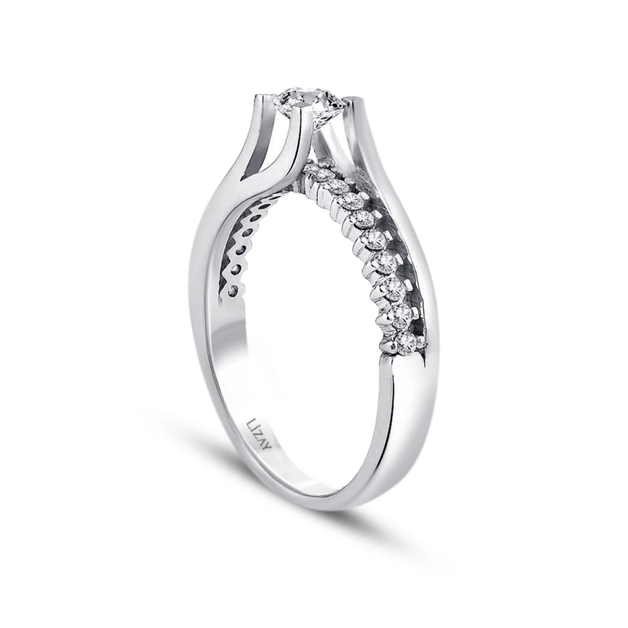 0.45 Carat Diamond Round Solitaire Engagement Ring