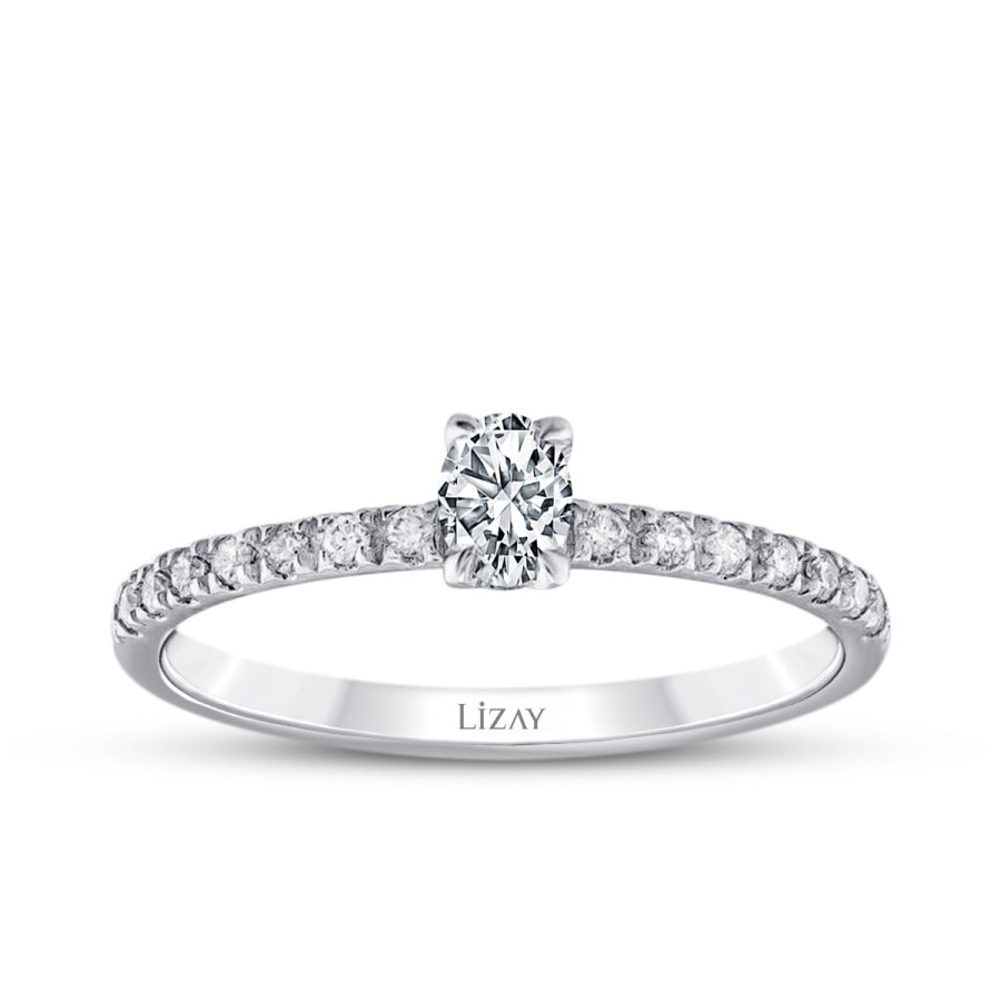 0.31 Carat Diamond Round Solitaire Engagement Ring