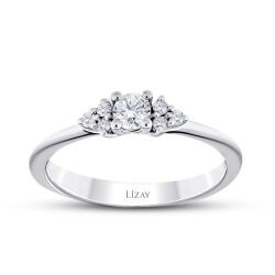 0.27 Carat Diamond Trend Ring