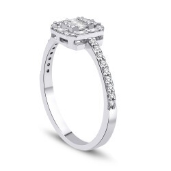 0.28 Carat Diamond Baguette Ring