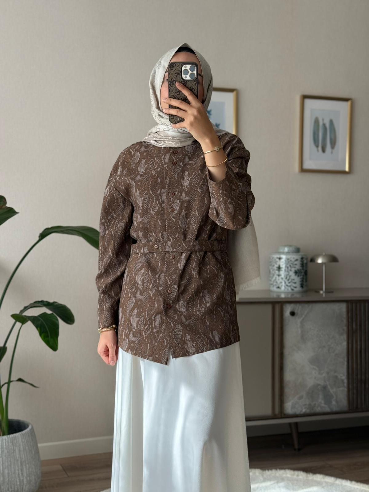 Yılan Desenli Gömlek