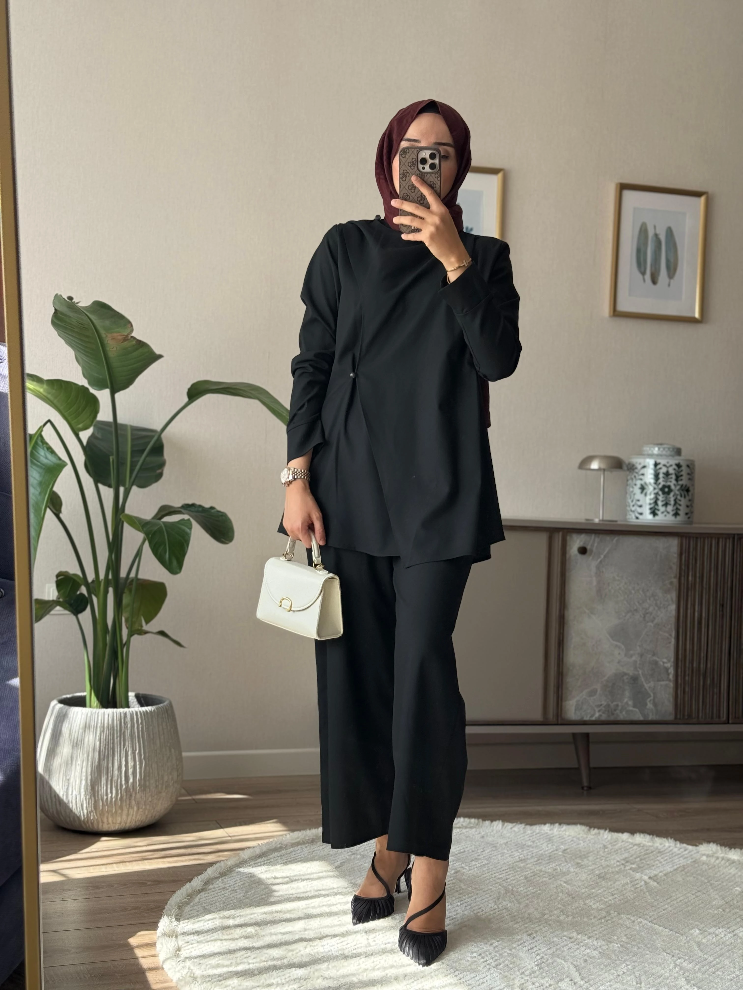 Pelerin Detaylı Şık Takım - Siyah