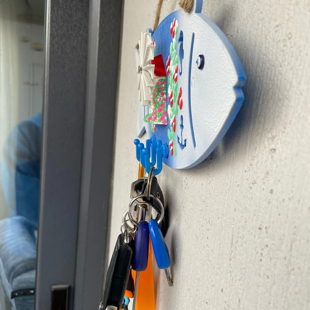 Begonvil İşlemeli Plastik 3 Kancalı Balık Anahtarlık Askısı