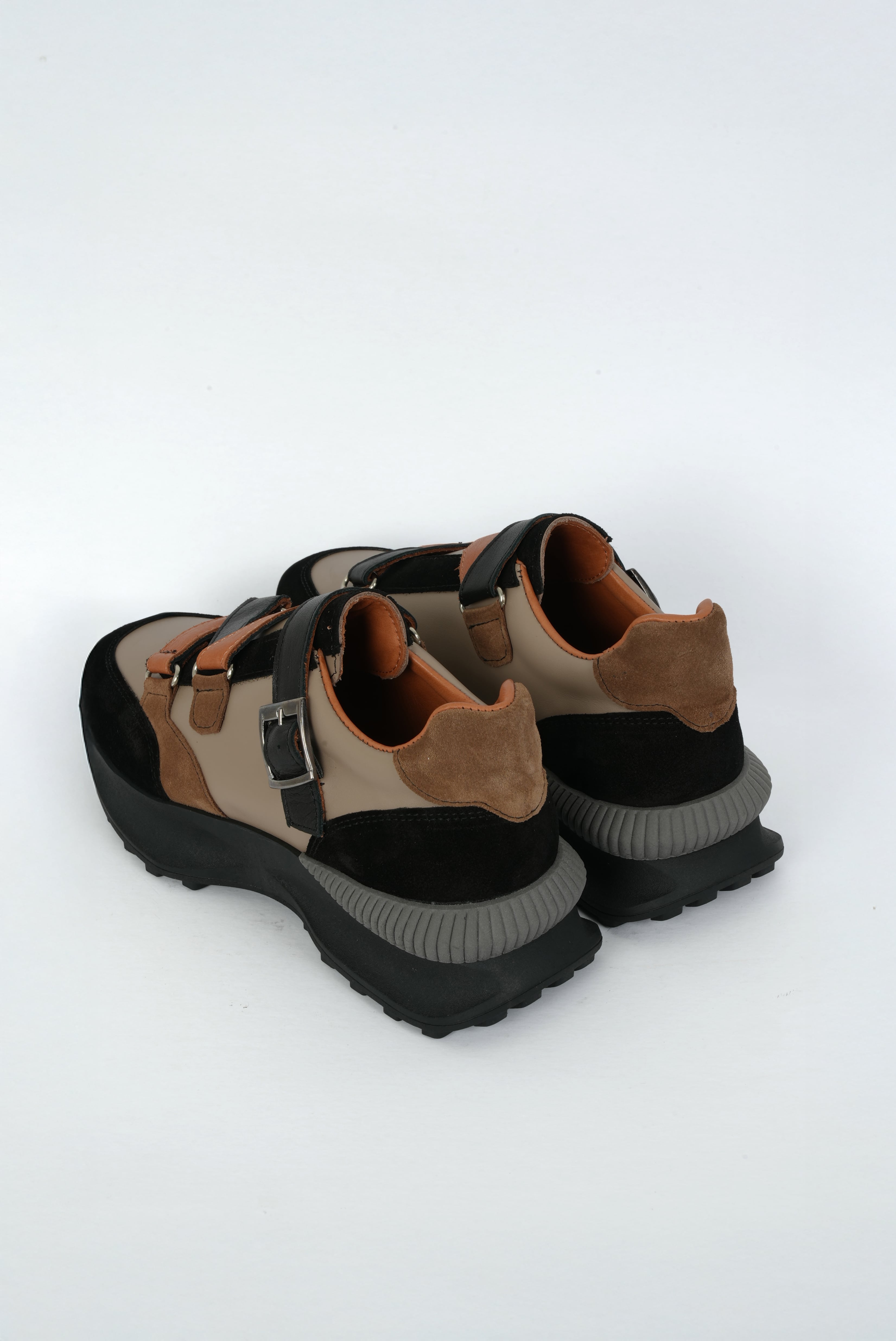 Eschi Zera Serisi Kadın Bej Siyah Turuncu Hakiki Deri Sneaker Ayakkabı