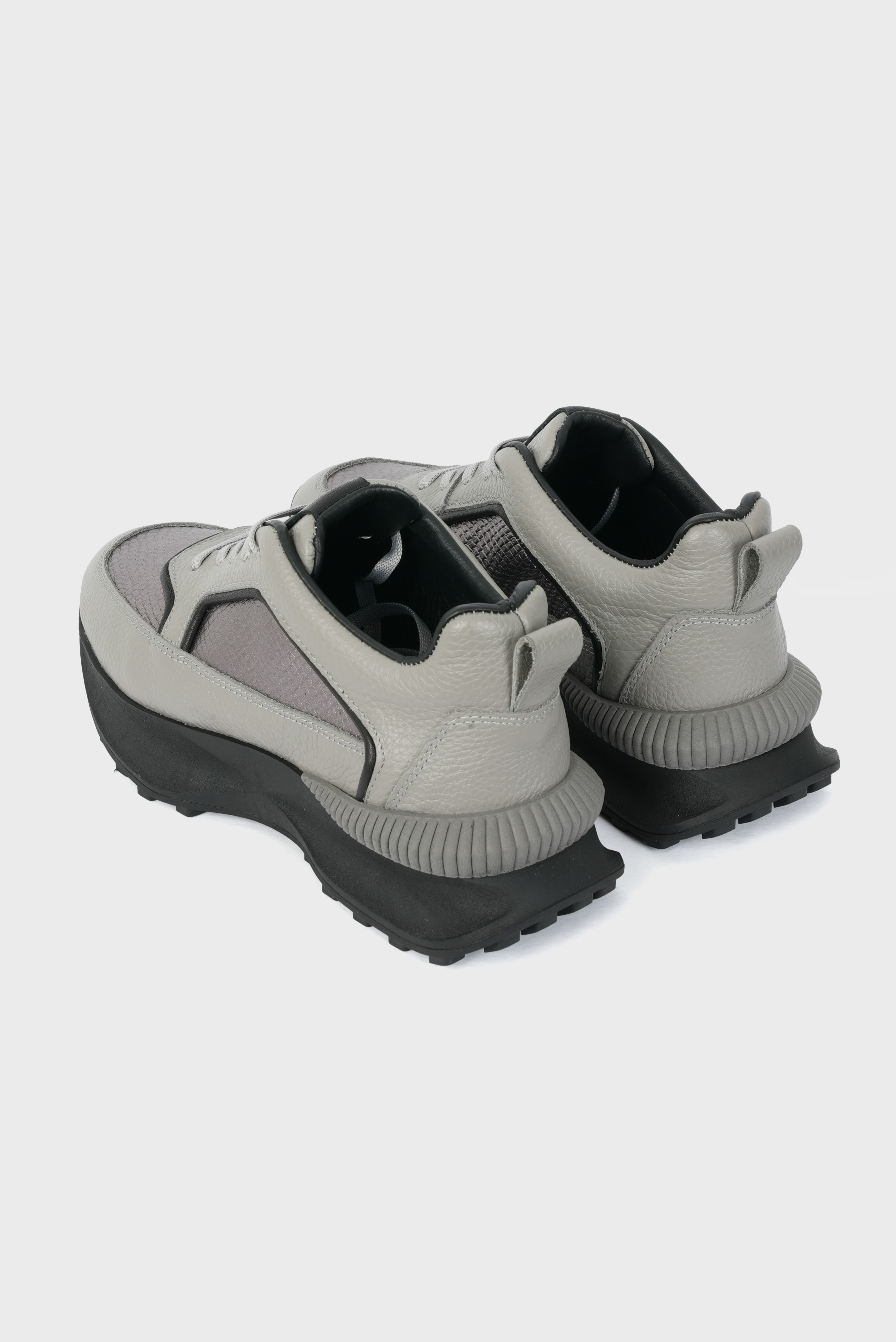 Eschi Sava Serisi Kadın Gri Hakiki Deri Sneaker Ayakkabı