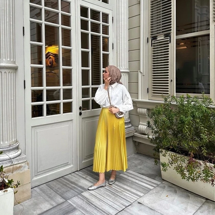 Henza Marka Yağ Yeşili Piliseli Etek