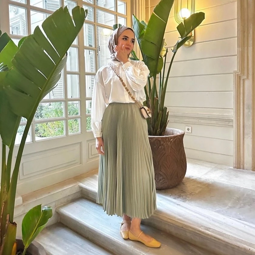 Henza Marka Mint Yeşili Piliseli Etek