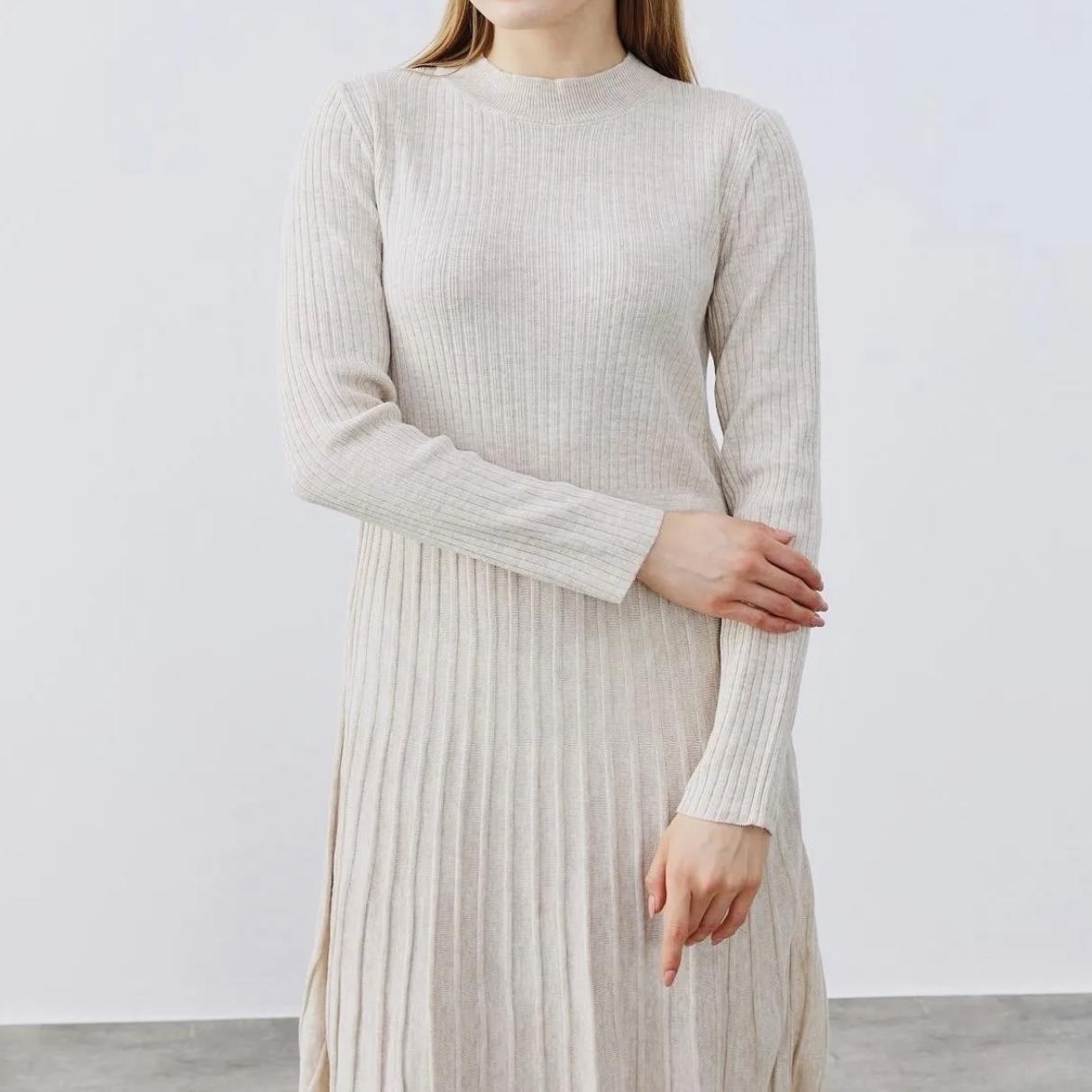 Mabel Pili Detay Triko elbise - Bej