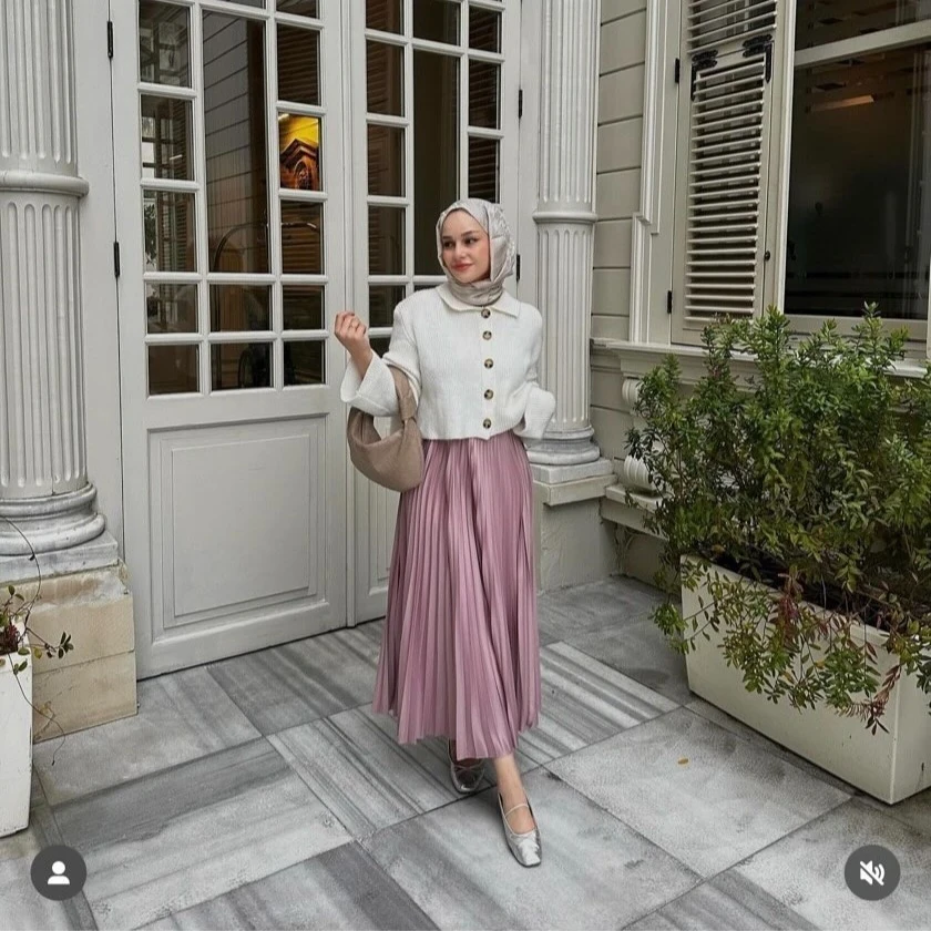 Henza Marka Gül Kurusu Piliseli Etek