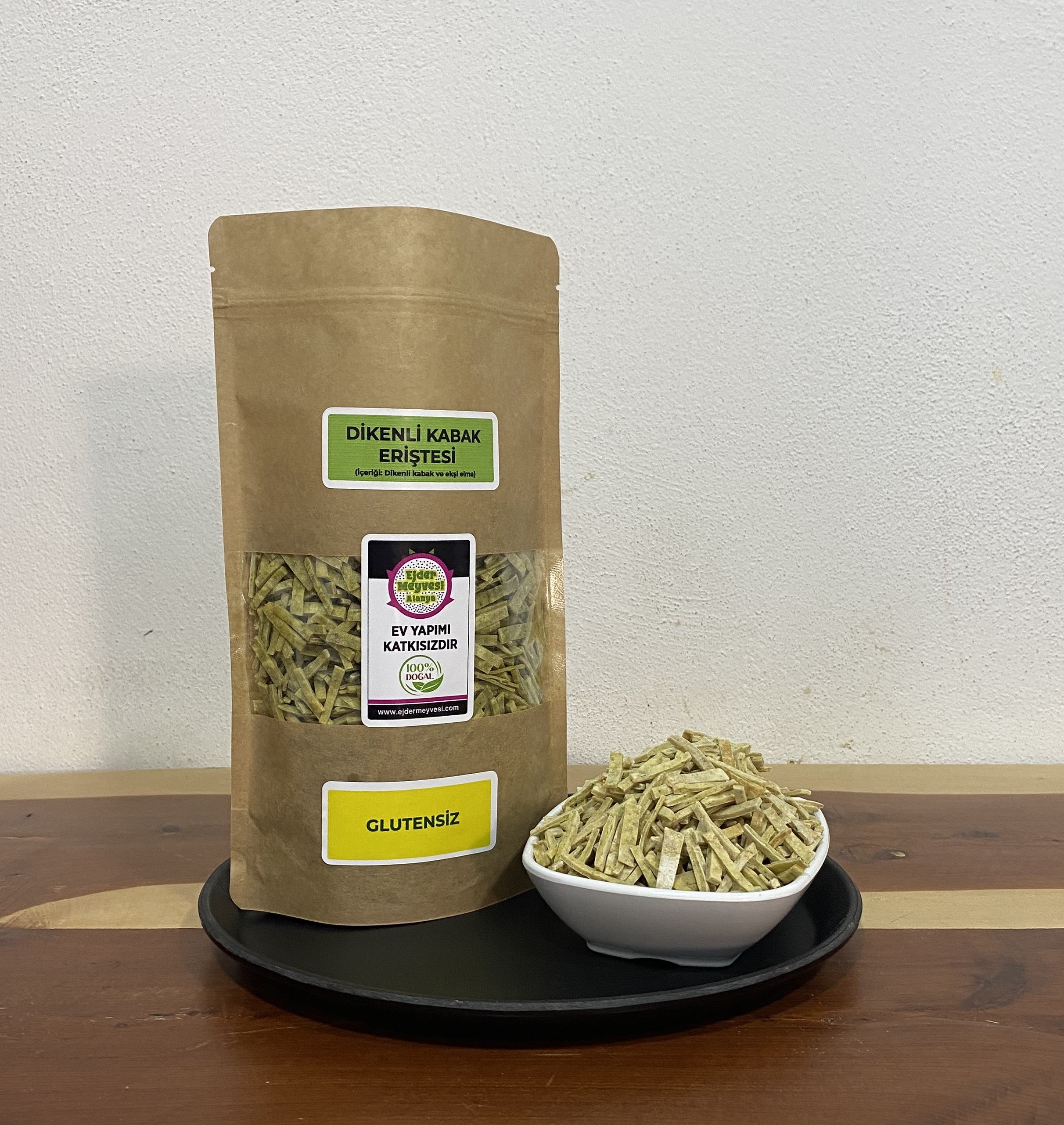 500 gr Glutensiz Ev Yapımı Dikenli Kabaklı Erişte görseli.