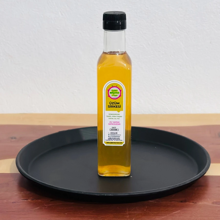 250 gr Ev Yapımı Üzüm Sirkesi