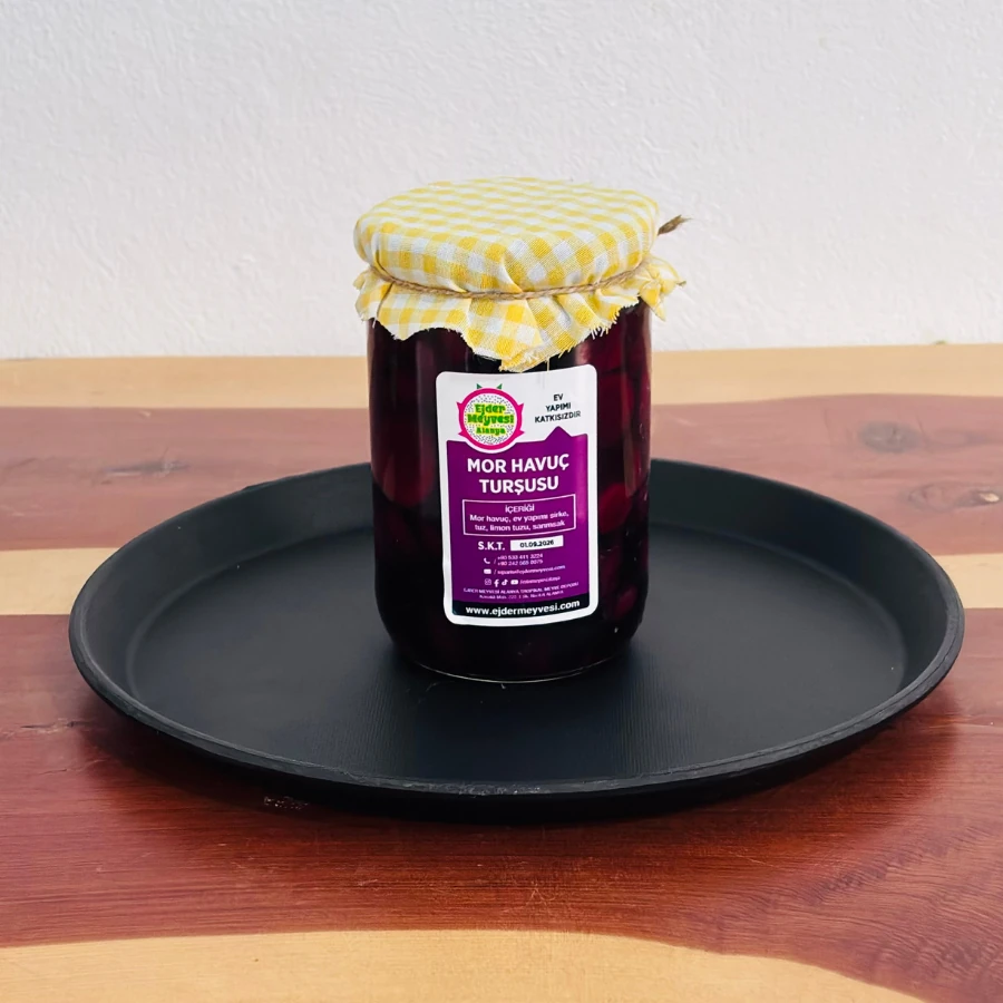 660 cc Siyah Havuç Turşusu