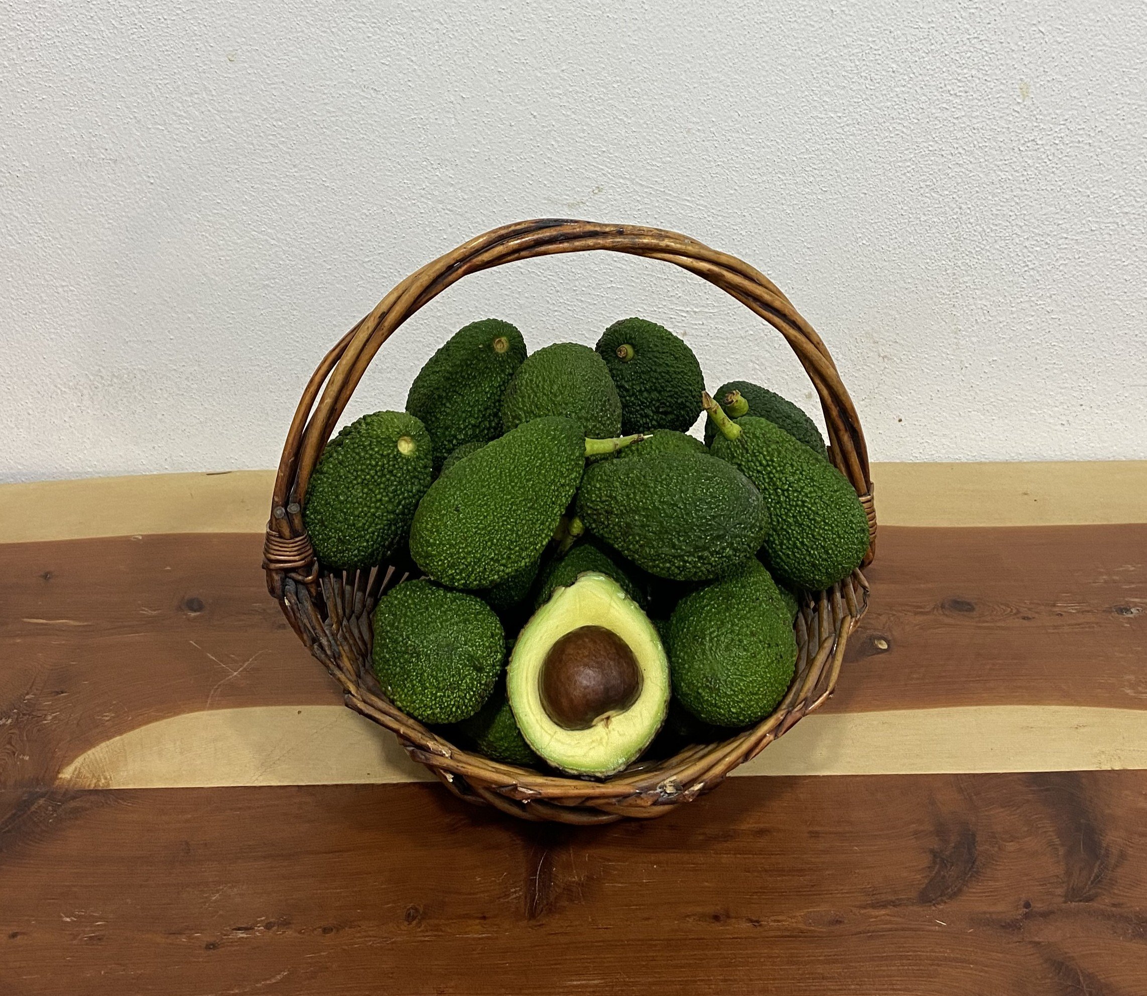 1 kg Avokado Hass (Yerli)