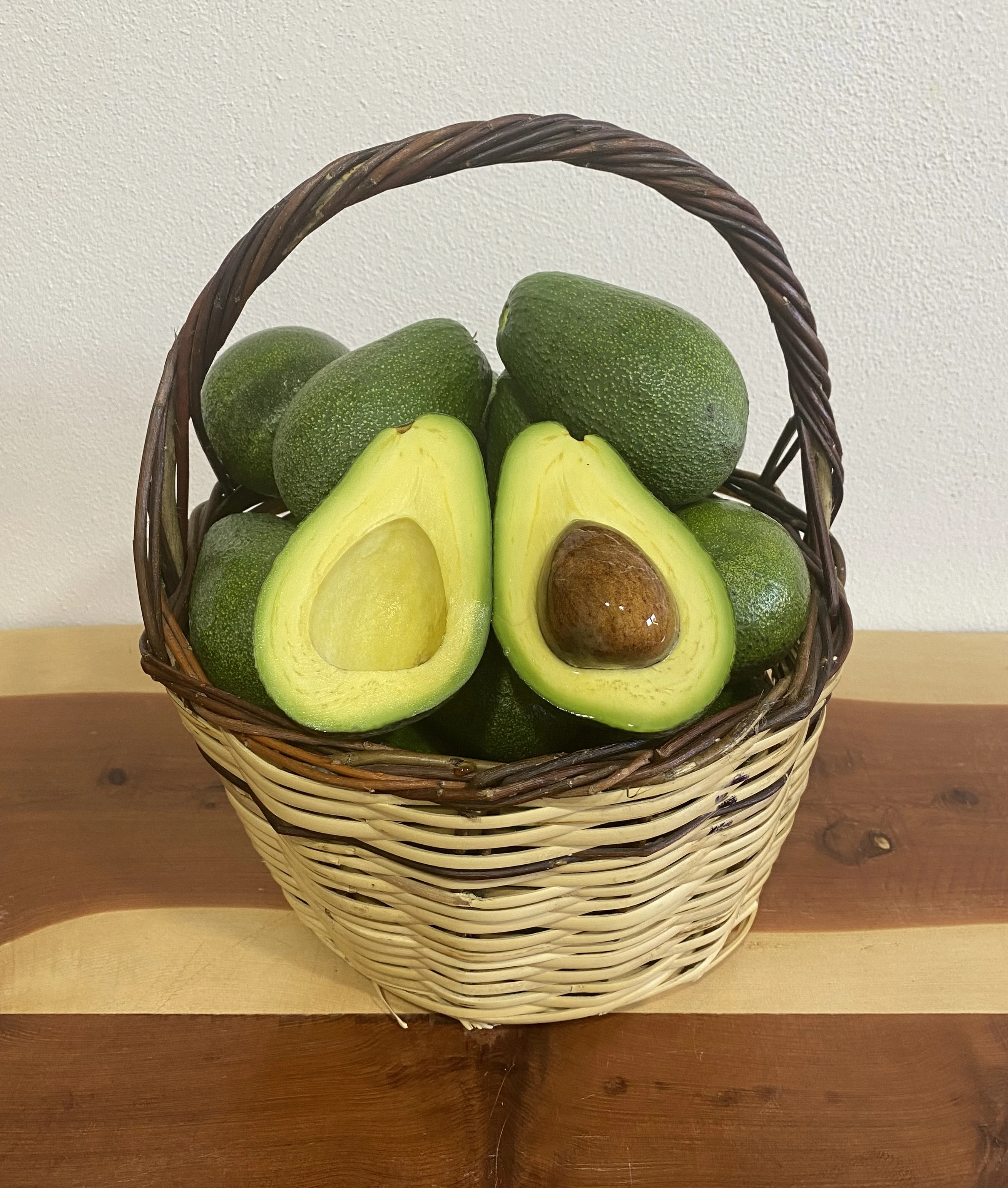 1 adet Avokado (Fuerte) 300 gr üzeri