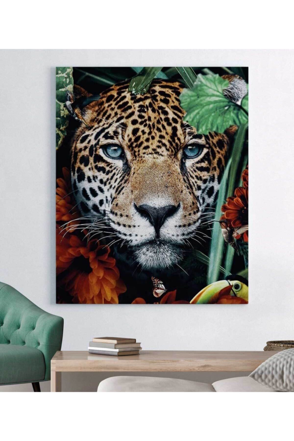 Çiçekler Ve Leopar Kanvas Tablo