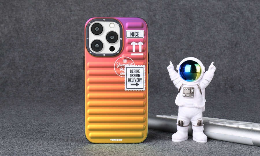 iPhone 13 Pro Kılıf YoungKit The Secret Color Serisi Kılıf