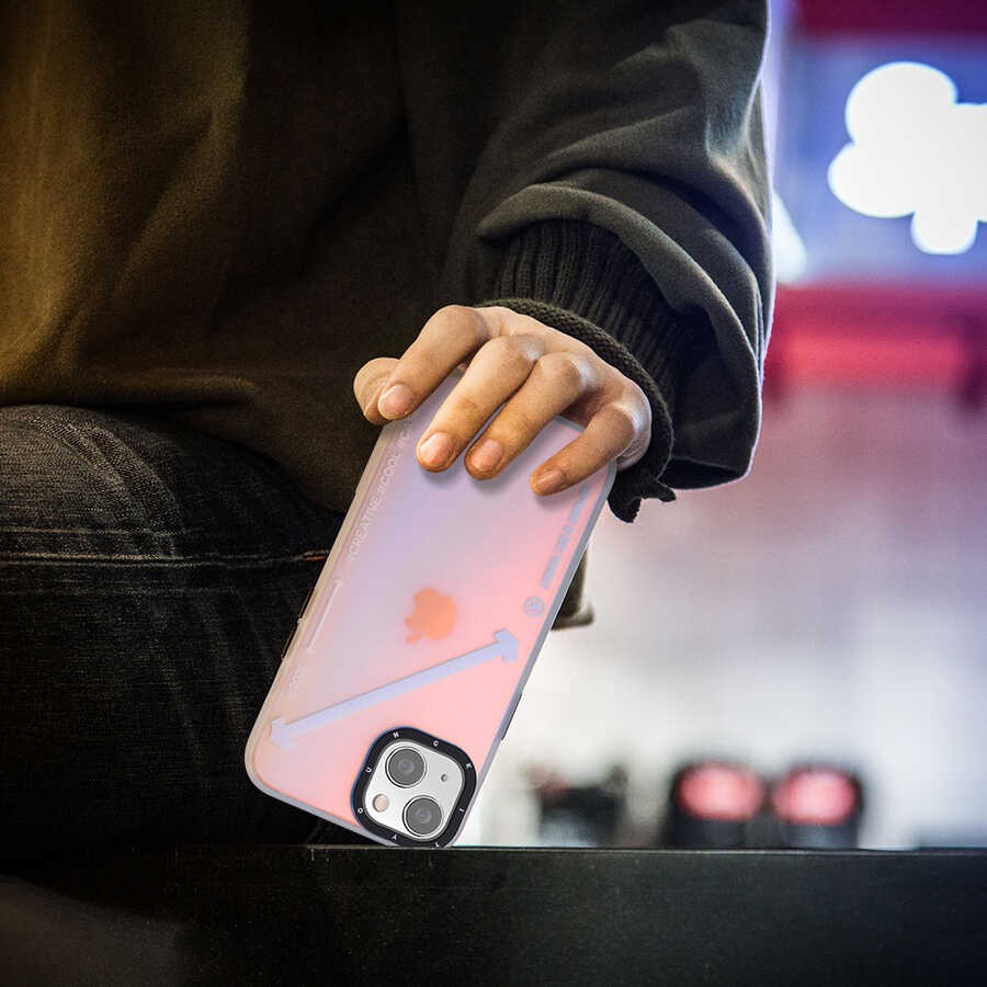 iPhone 13 Kılıf YoungKit Fashion Culture Time Serisi Kılıf